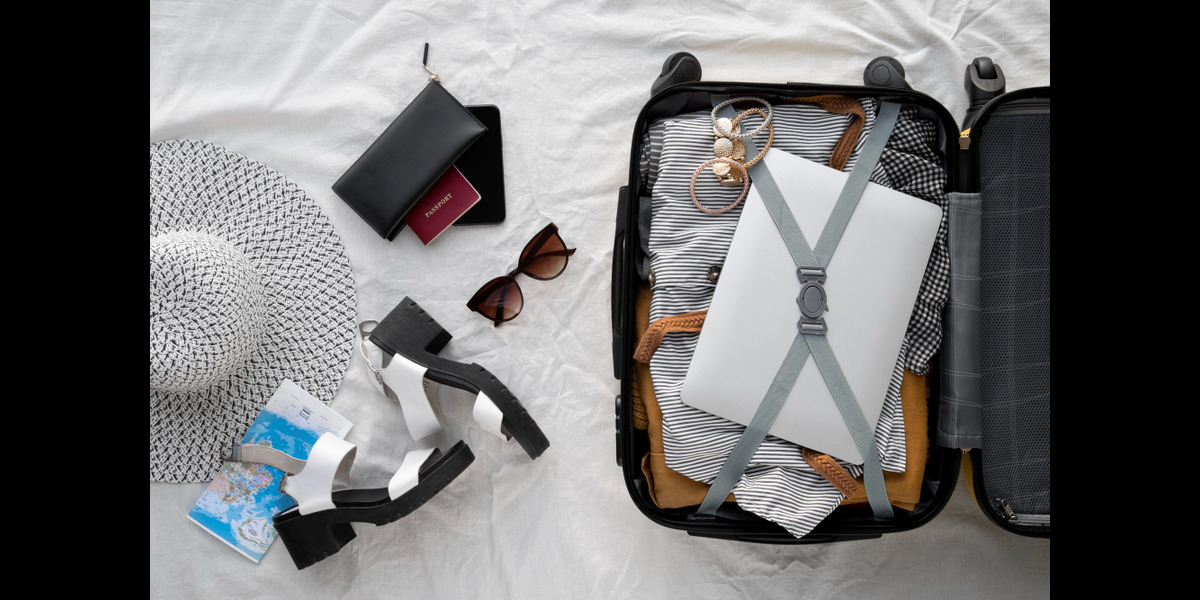 travel-essentials-for-men